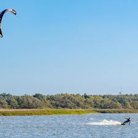 Semesterbostad Letniskowe Przy Morzu Bobolin